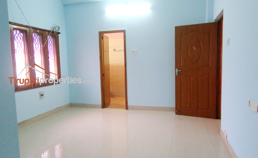 2500 Sft North Facing Double Bedroom Spacious #HouseforRent Near V.V Mahal Road, #Tirupati